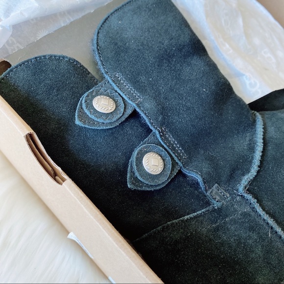 UGG Marciela II Water Resistant Boot - Picture 2 of 8